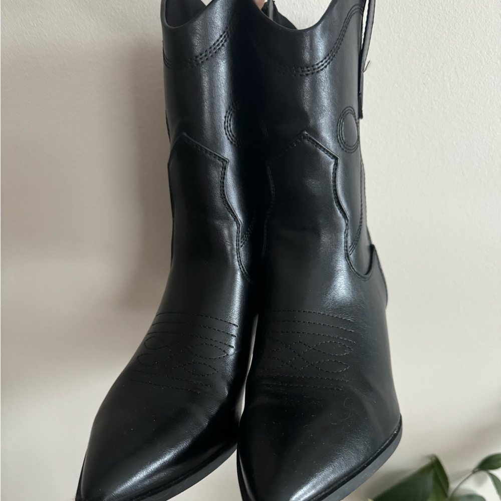 Cowboy Booties - Picture 2 of 3